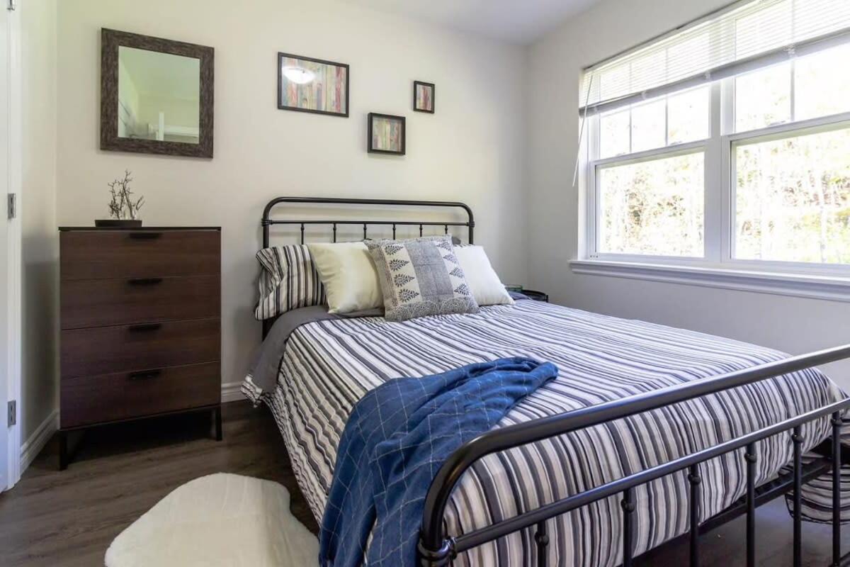 Brand New Gorgeous Condo Near Unb & Hospital Coffee Parking 202 Saint John Ngoại thất bức ảnh